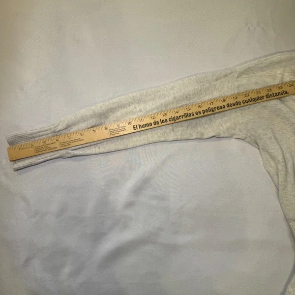 Victoria's Secret Kiss of Cashmere V Neck Sweater Tunic Size Small Slouchy top - Picture 7 of 9